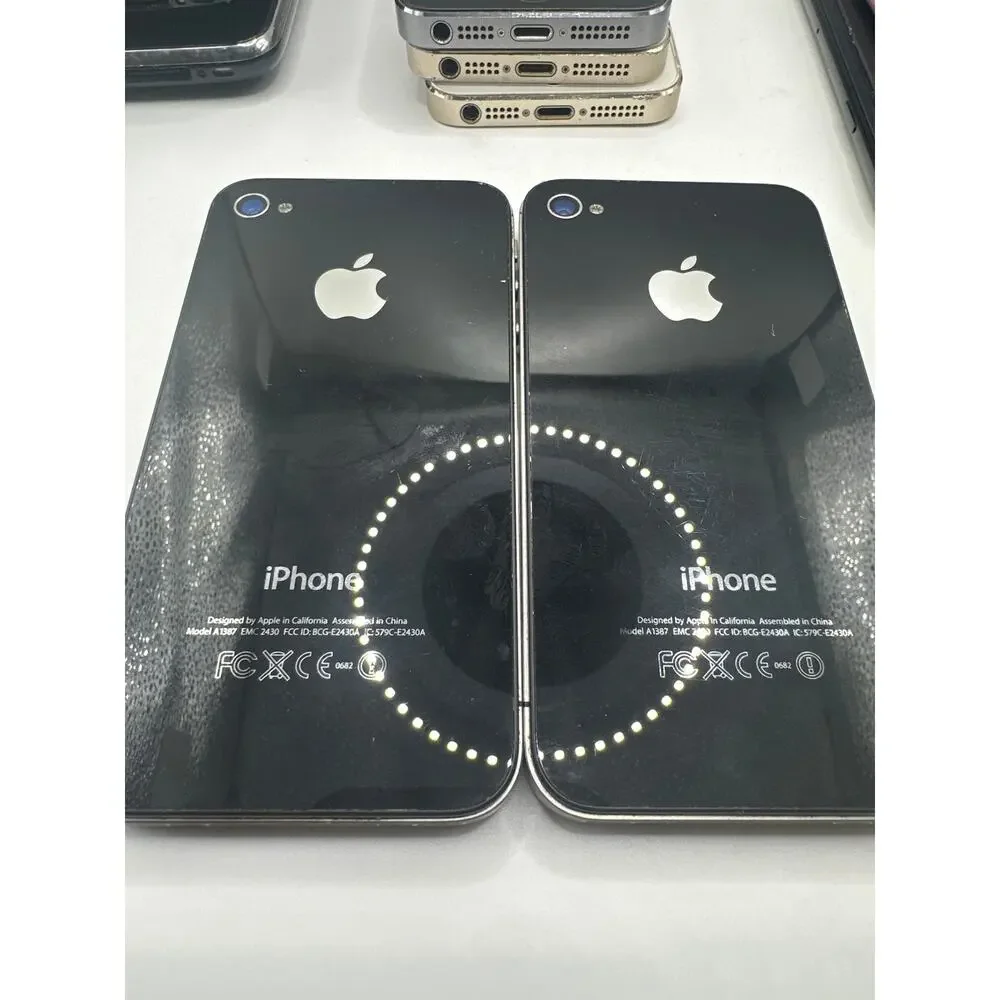 Lot of 14 IPhones For Parts Or Repair( PLEASE READ DESCRIPTION)